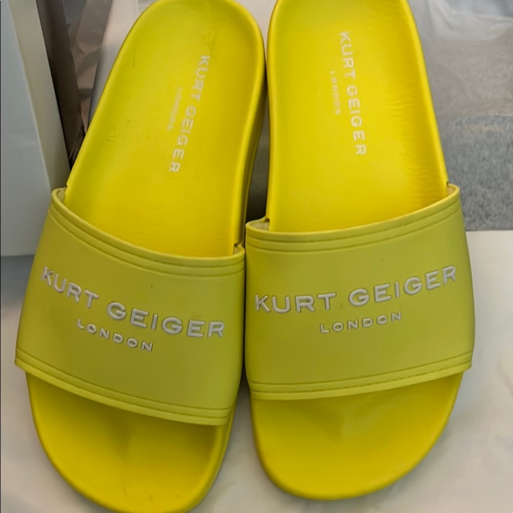 Kurt Geiger Vibrant Yellow Slides
